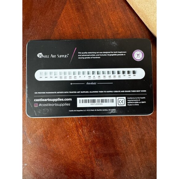 Castle Art Supplies 12 Piece Graphite Drawing Pencils Kit in Metal Case - Picture 2 of 3